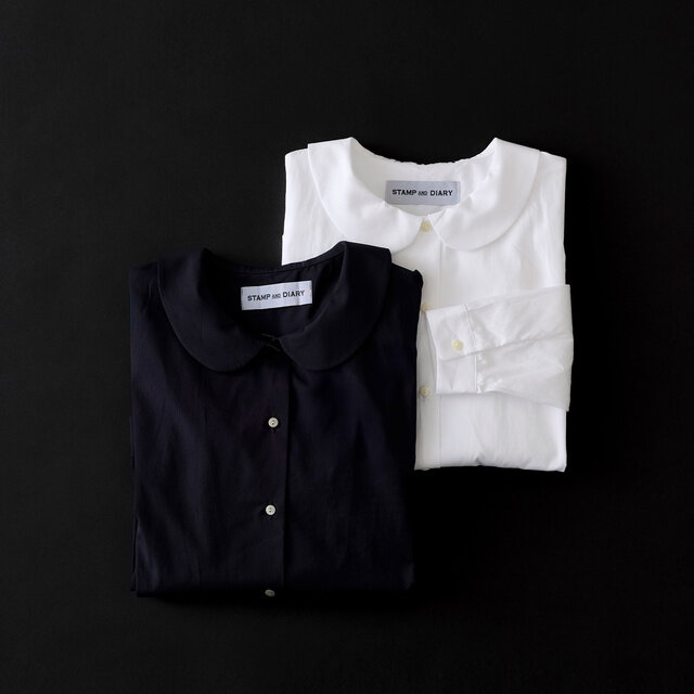 シロとコンは、ブランドを形づくるタイムレスなカラーです。