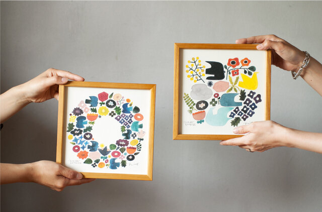 左からWREATH、BIRDS AND FLOWERS
