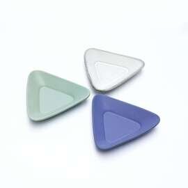 3RD CERAMICS|3RD CERAMICS Triangle(トライアングル)おつまみ皿 3色