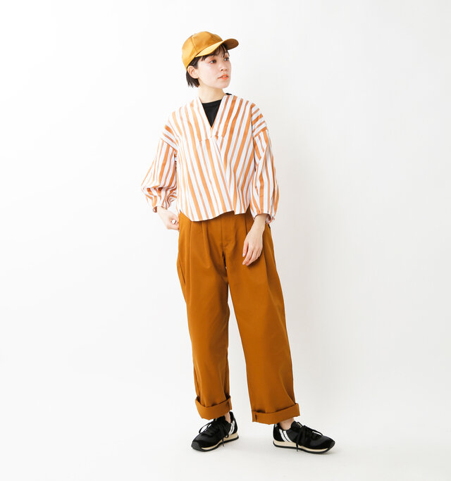 model saku:163cm / 43kg
color : copper / size : 34