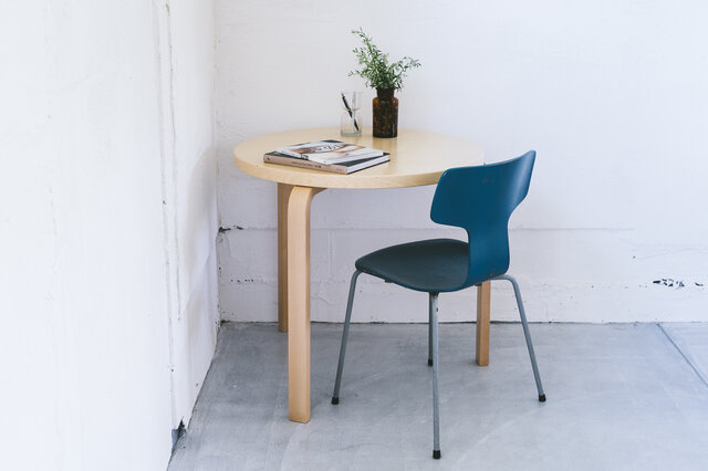 artek | 90Bテーブル