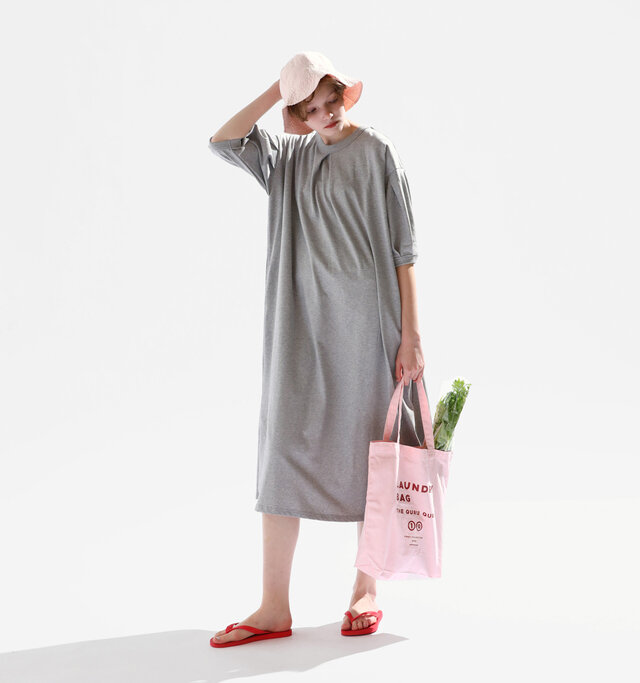 model 173cm
color : moku gray / size : M