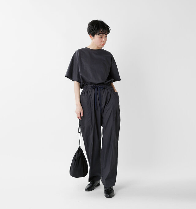 model saku:163cm / 43kg
color : navy / size : 38