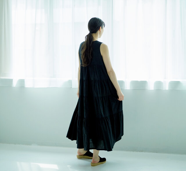着用サイズ 0(モデル 165cm)/ BLACK