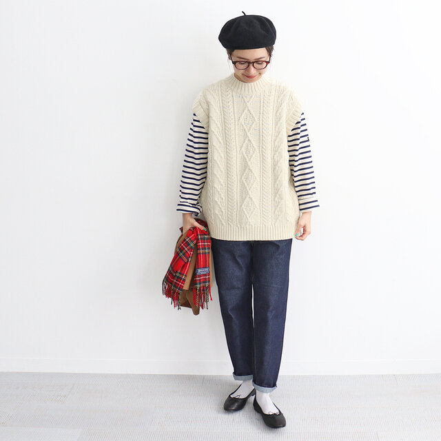 王道のピュアアランやネイビーは外せないカラーですね