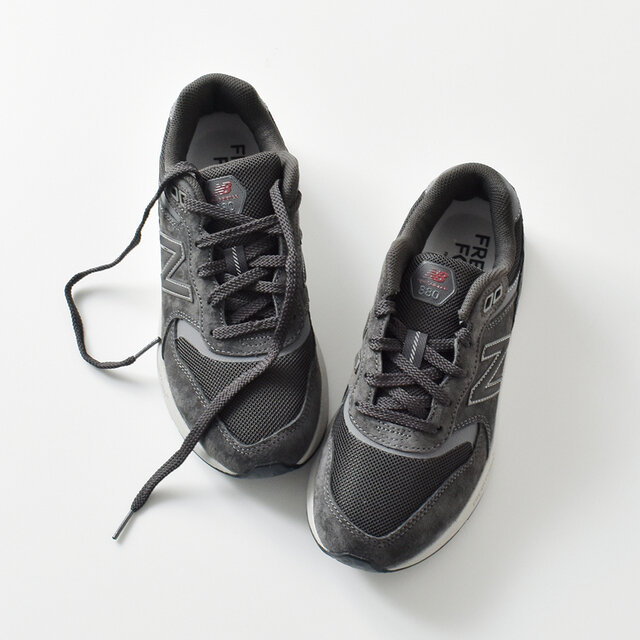 シューレースクロージャ