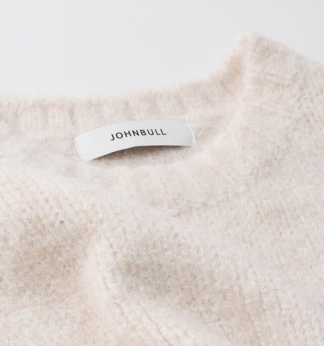 POLYESTER 53% ACRYLIC 38% WOOL 7% POLYURETHANE 2%