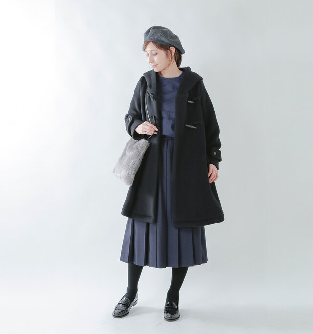 model yama:167cm / 49kg
color : black×black / size : F