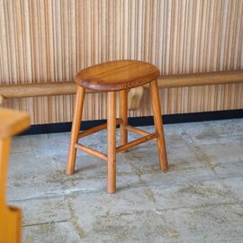csew｜vintage pine stool 
