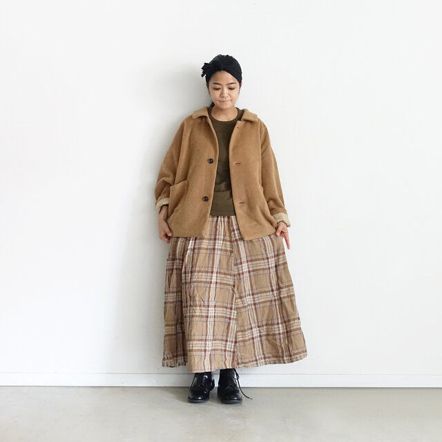 Model 158cm、Camel 着用