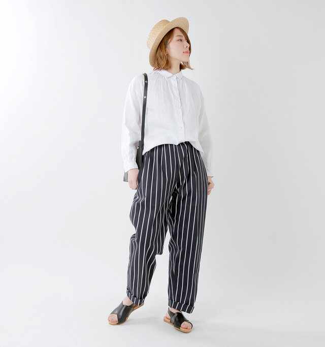 model mei:165cm / 50kg
color : nevy stripe / size : M