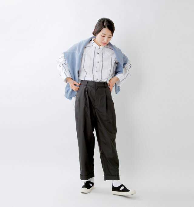model mizuki:168cm / 50kg
color : black / size : 5(24.0cm)