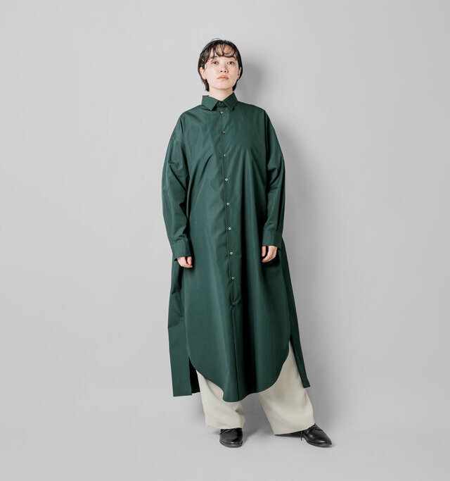 model saku：163cm / 43kg 
color : dark green / size : 00
