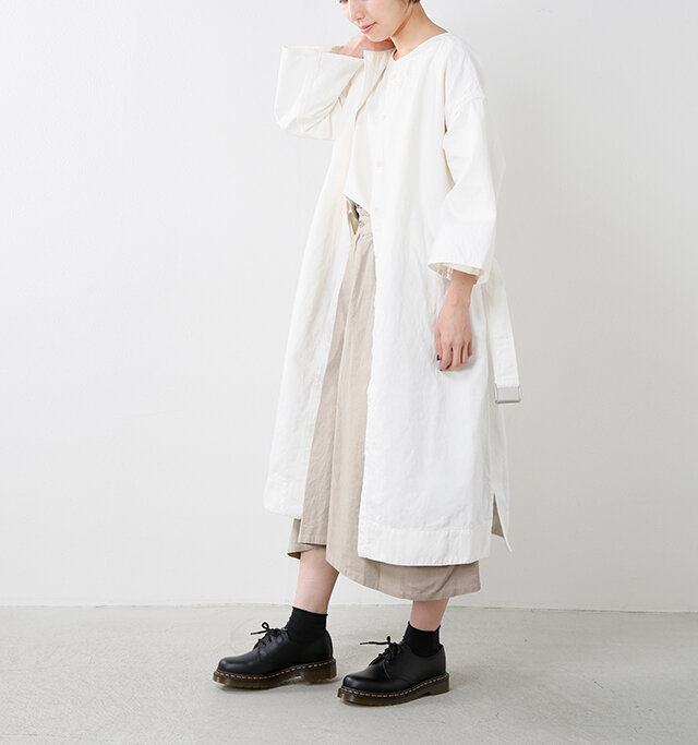 model yama:167cm / 49kg
color : black-smooth / size : 5(24.0cm)