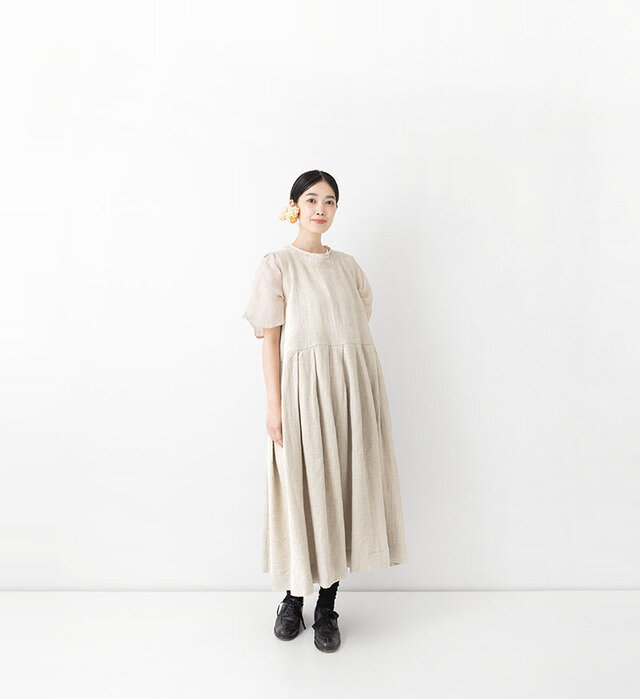 color : KINARI , model : 162cm