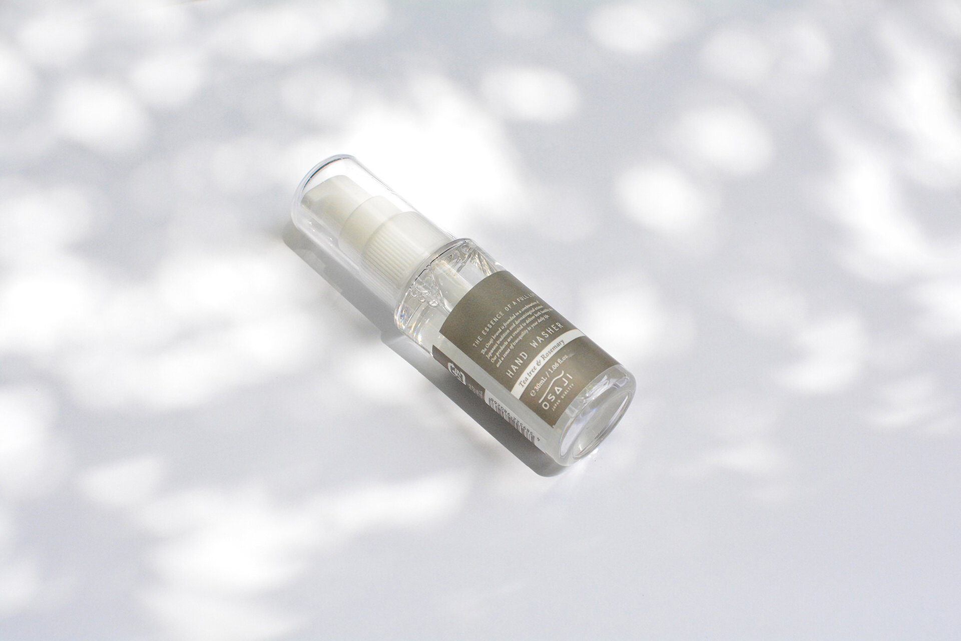 Osaji ハンドウォッシャー 30ml ティーツリー ローズマリー 携帯用ハンドソープ Osaji オサジ キナリノモール Osaji ハンドウォッシャー 30ml ティーツリー ローズマリー 携帯用ハンドソープ Osaji オサジ キナリノモール
