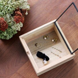 DETAIL｜Wooden Box With Glass Lid