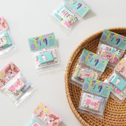 ARTISAN|ちょっとしたギフトに!スモールギフト フェアトレードミルクチョコ3個入