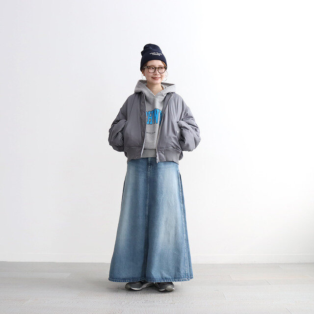 ■グレー(身長160cm、着用サイズ0)