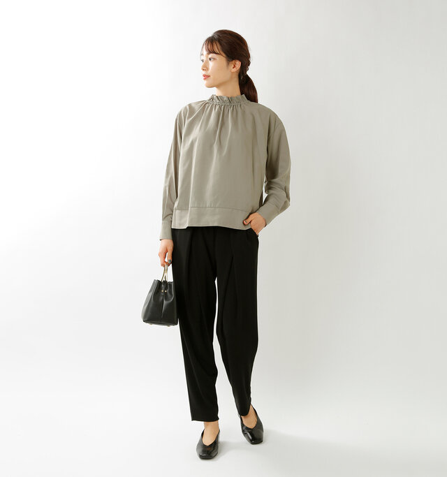 model mizuki:168cm / 50kg
color : grayge / size : 38