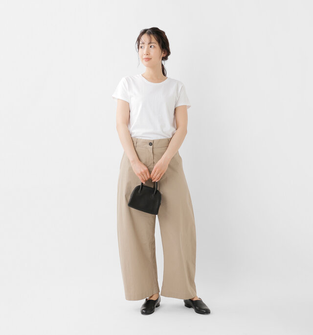 model mizuki：168cm / 50kg 
color : white / size : L