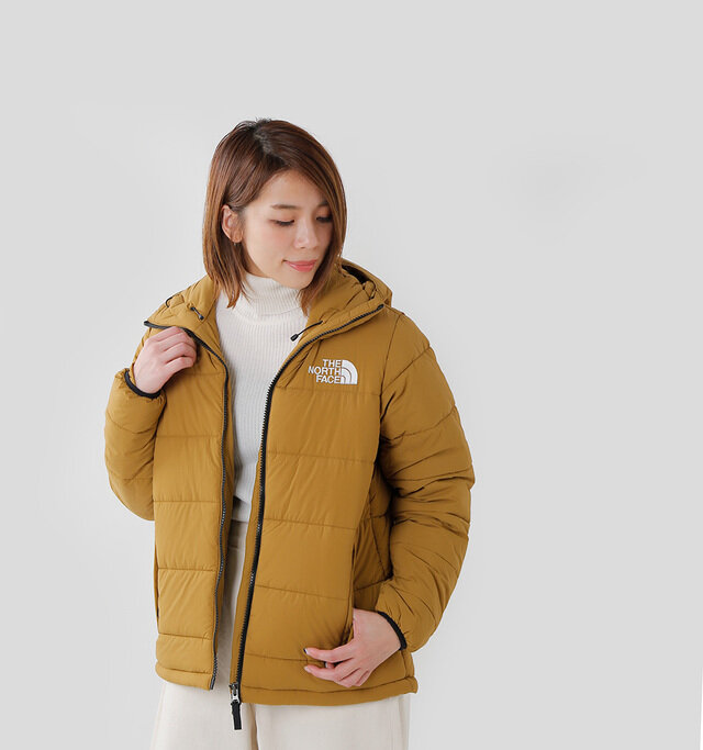 軽さと暖かさ、動きやすさを
兼ね備えたインサレーションジャケット。

コンパクトに収納でき、
携行に便利なスタッフサック付き。