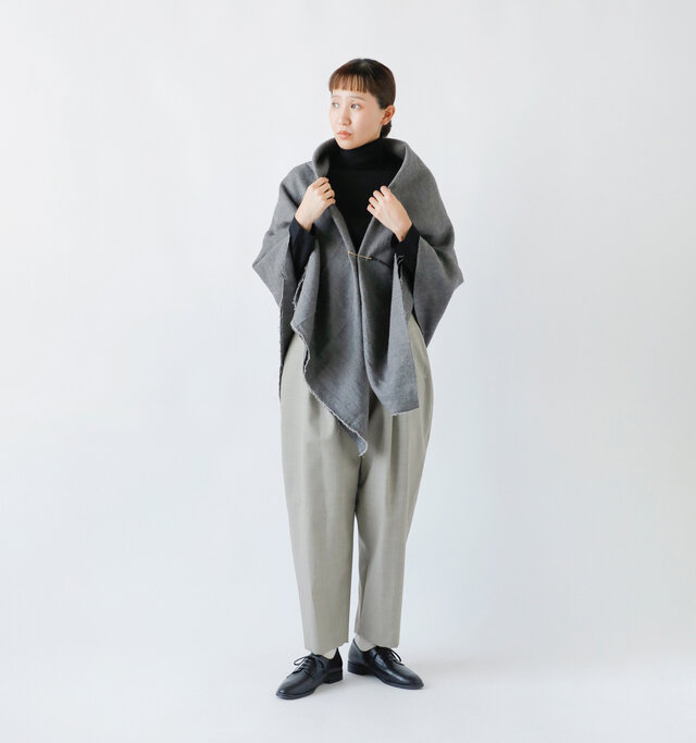 model mayuko：168cm / 55kg 
color : top gray / size : os