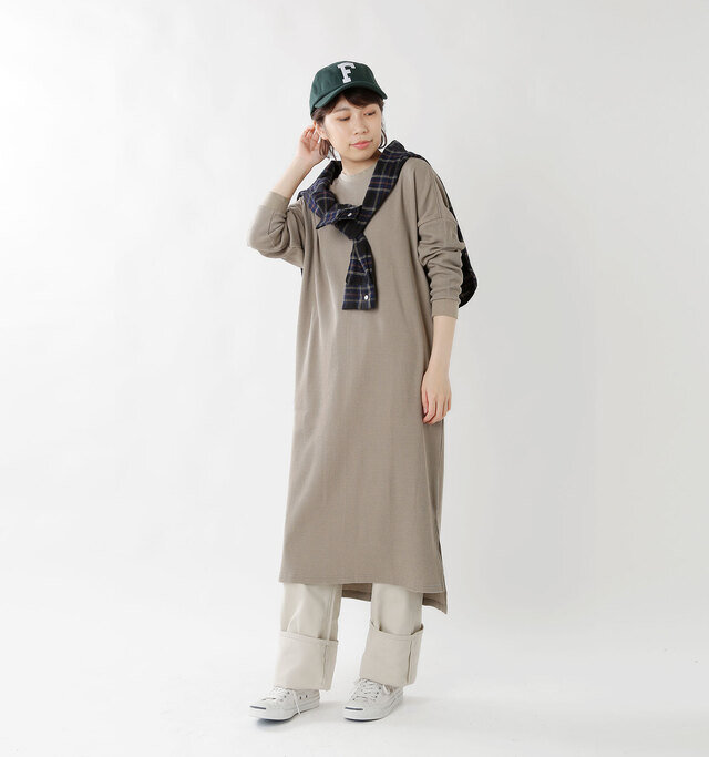 model hikari:165cm / 48kg
color : ponderosa / size : F