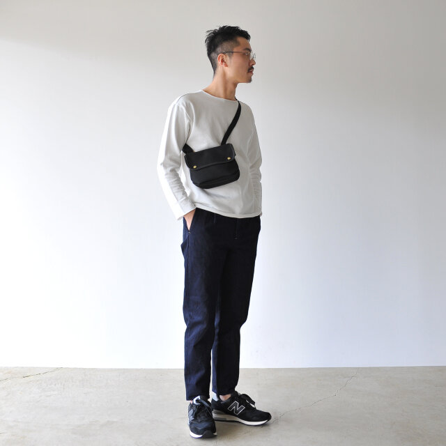 モデル:173cm / 58kg
color : black / size : one
