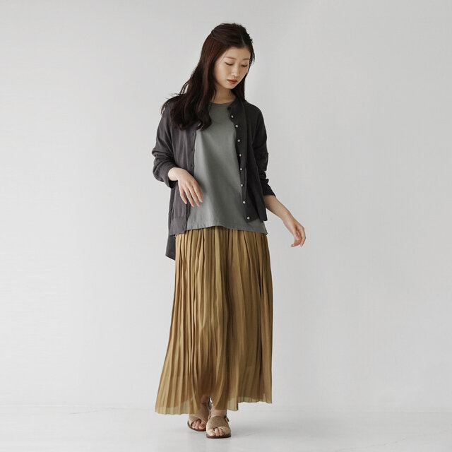 モデル:166cm / 47kg
color : beige(col.130)