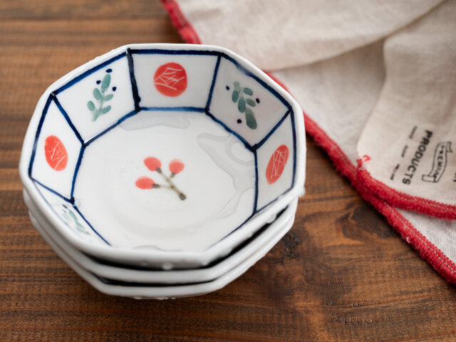 米満麻子｜バラの八角小皿【作家のうつわ】【小鉢・豆皿・和食器】