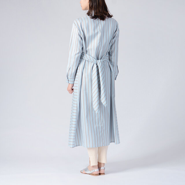 (Back)