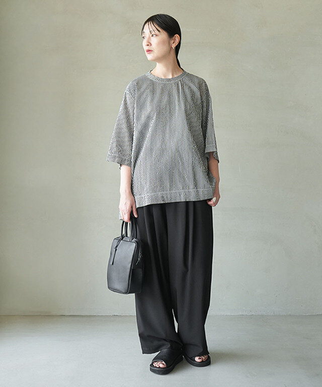身長:165cm / 着用カラー:96 Black × White / 着用サイズ:S