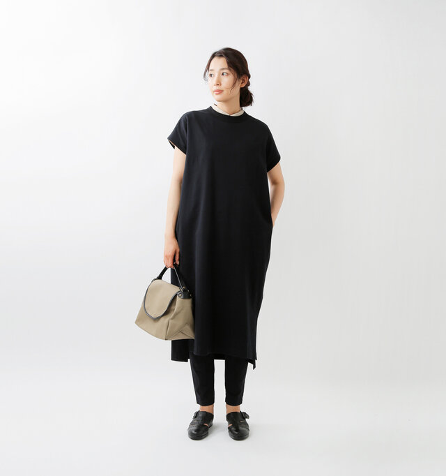 model mizuki：168cm / 50kg 
color : black / size : F