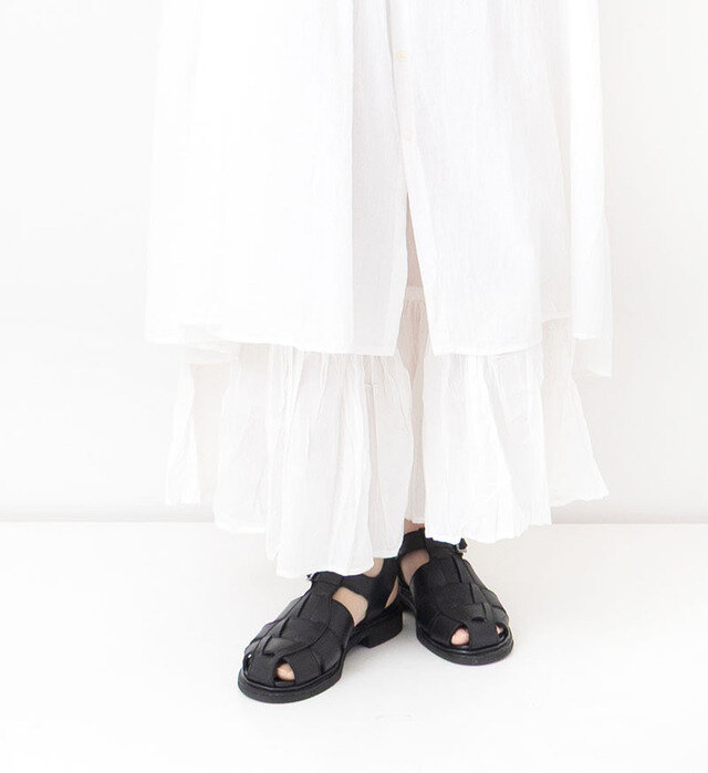 color : WHITE , model : 162cm