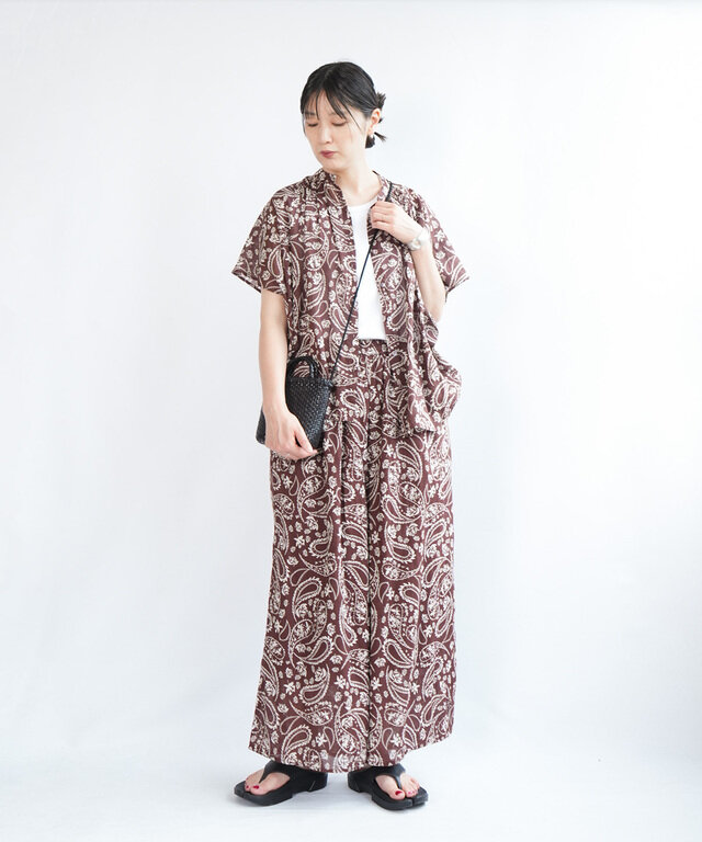 身長:165cm / カラー:93-9 brown paisley / サイズ:F