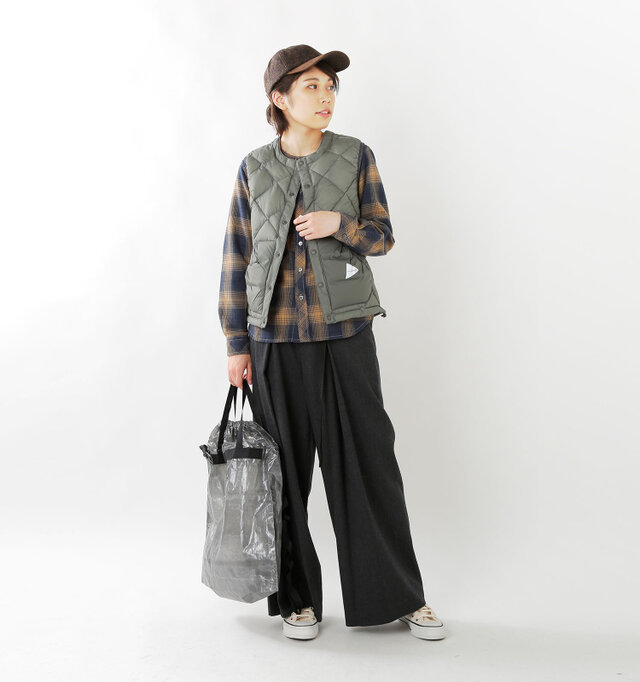 model hikari:165cm / 48kg
color : gray / size : 00