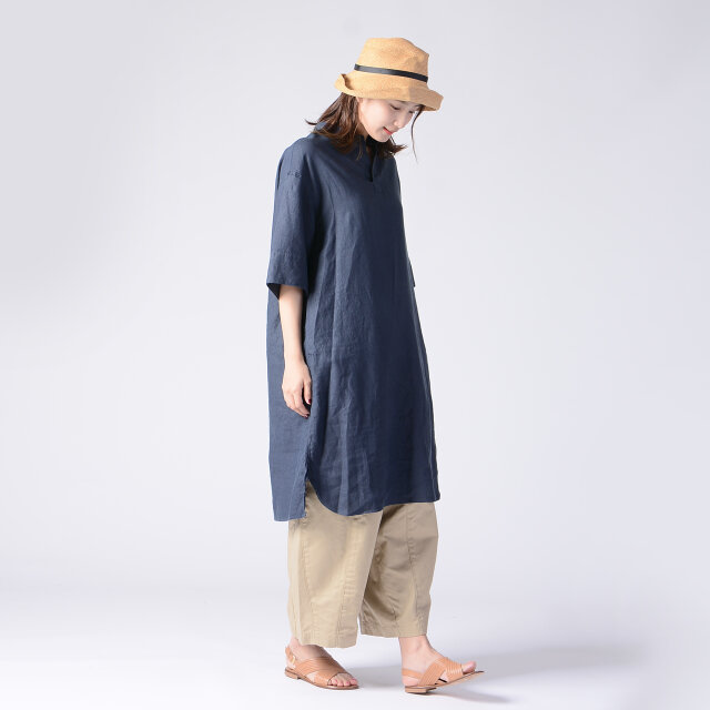 モデル:170cm / 54kg
color : navy / size : 1 (フリーサイズ)