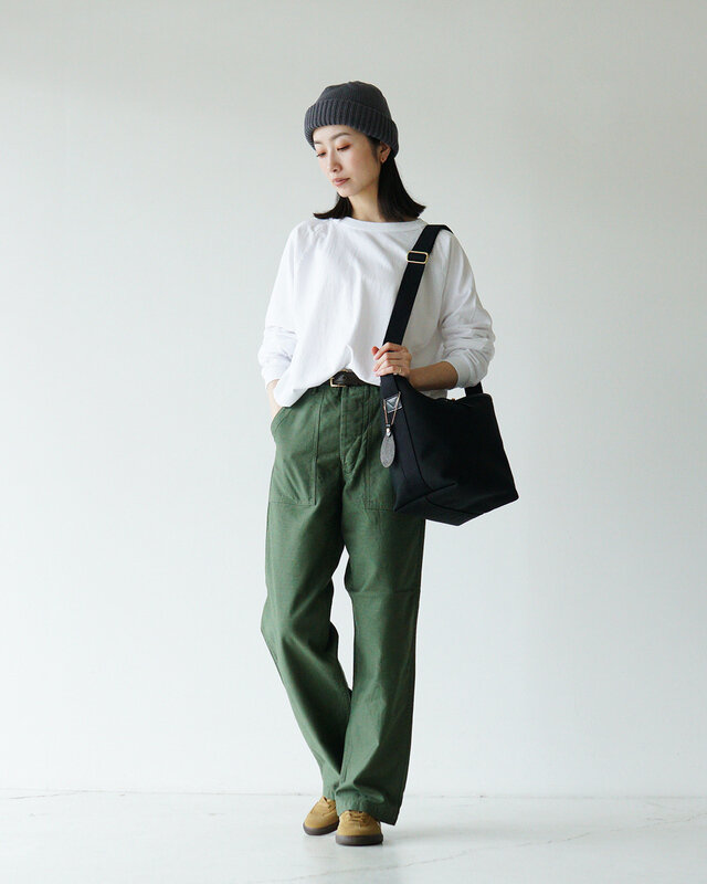 Chika 166cm Size:L(フリーサイズ)
Color:WHITE