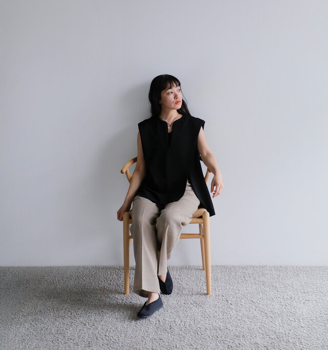 color : black / size : F