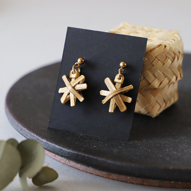 W20×H20×D9mm(ポスト部分を除く)