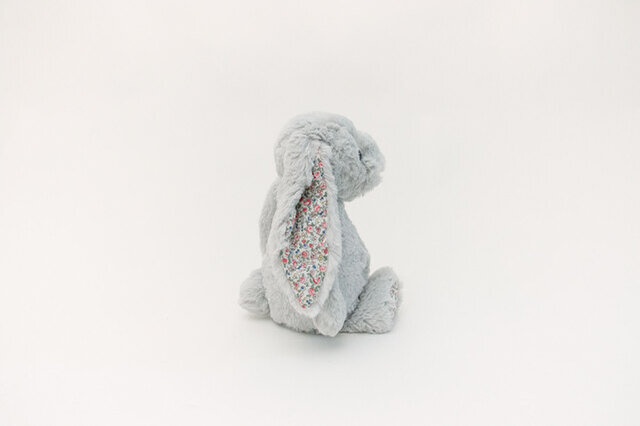 Jellycat｜Blossom Silver Bunny（M）