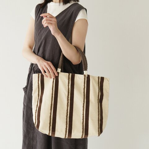 beej|ビッグトート トートバッグ ストライプ柄 鞄 EMB&Flocky Big tote bag 25SS-PWMI-IT003 ビージ