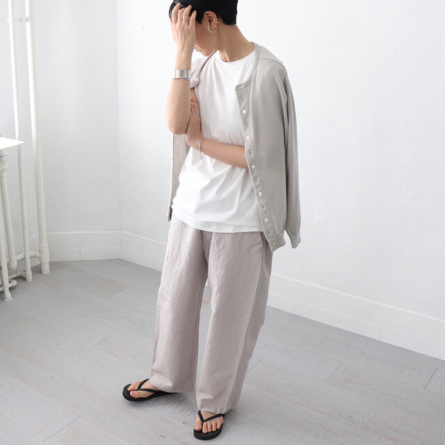 暑い季節は房対策、日焼け対策にもなりますよね。