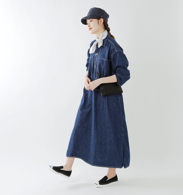 model kanae:167cm / 48kg
color : cosmic blue / size : M