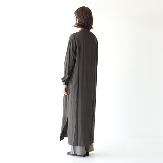 (Back)
