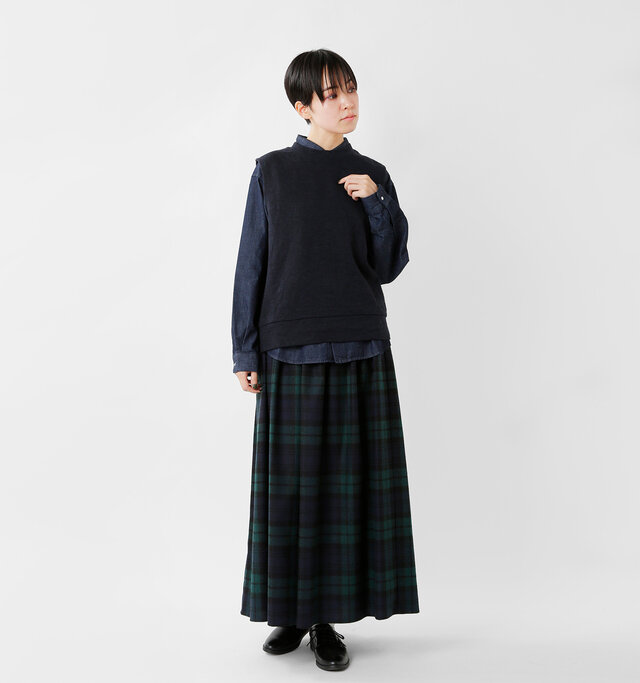 model saku:163cm / 43kg
color : navy / size : 1