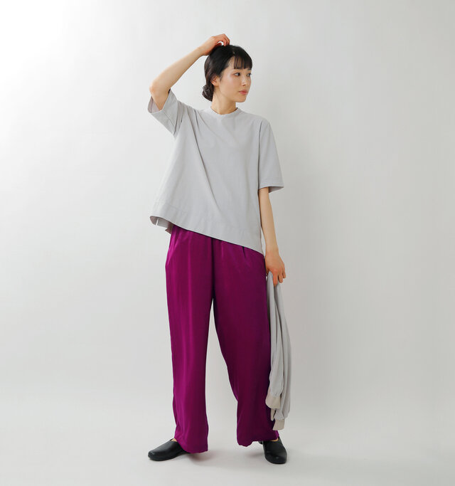 model mizuki:168cm / 50kg
color : dahlia purple / size : XS