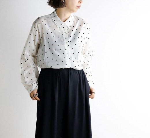 mizuiro ind|mizuiro ind ミズイロインド 4-230058 フロッキードットプリントシャツ