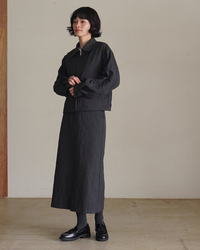 Model 165cm / Color CHARCOAL